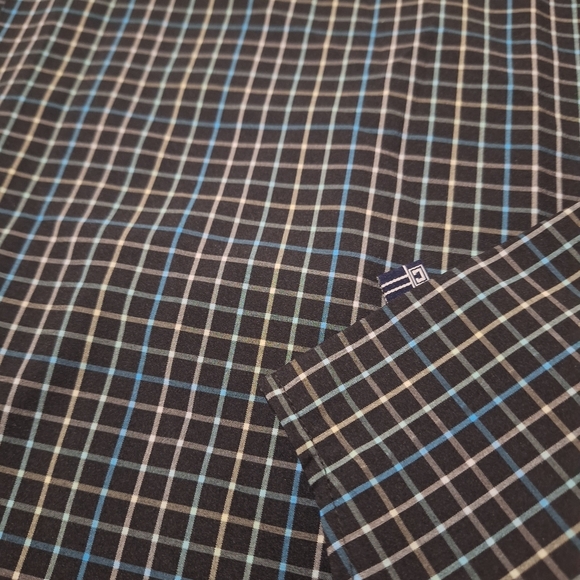 NWT CHAPS Everyday Performance Mens Black Blue Plaid Short Sleeve Button Up SM - Picture 3 of 8